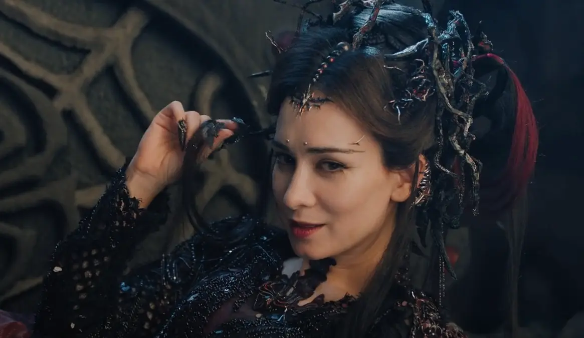 大金牛 女演员造型有多重要！《天地剑心》中40岁女反派一出场便惊艳观众